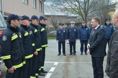 nebojsa-stefanovic-guca-policija.jpg