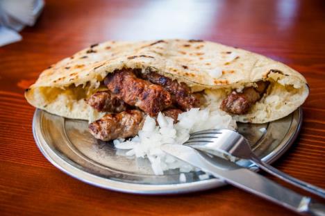 cevapi-rostilj.jpg