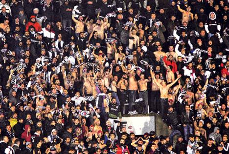 navijaci-besiktasa-besiktas-turci.jpg