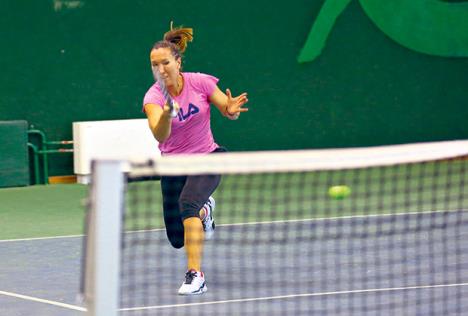 jelena-jankovic-tenis-teniserka-trening-ugojila.jpg