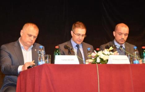 nebojsa-stefanovic-goran-vesic-tribina-lazarevac.jpg