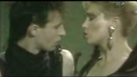 KOLO SREĆE SE OKREĆE: Nekad su bili velike zvezde, a danas nemaju novca za novu pesmu