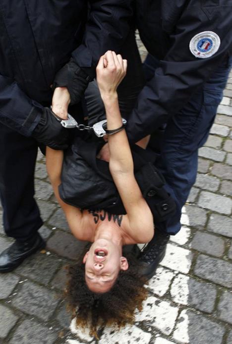 femen-dominik-stroskan.jpg