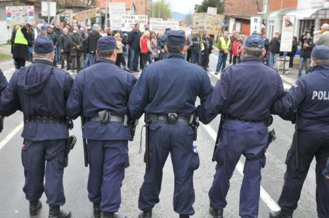 radnici-magnohrom-protest-krealjevo.jpg