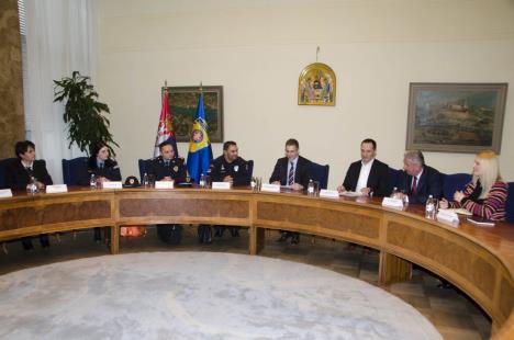 stefanovic-sa-asocijacijom-evropski-policajci-romske.jpg