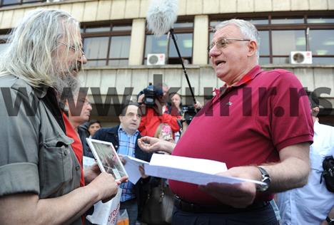 vojislav-seselj-palata-pravde.jpg