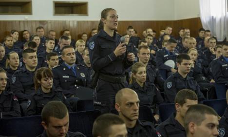 nebojsa-stefanovic-policija-sremska-kamenica.jpg