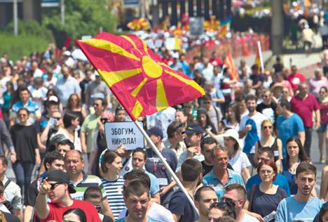 nikola-gruevski-makedonija-demonstracije-makedonci.jpg