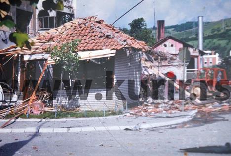 novi-pazar-kuca-bombardovanje.jpg