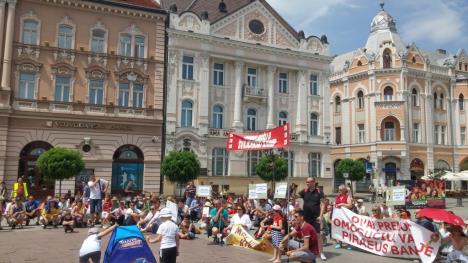 efektiva-prostest-svajcarci-zaduzenje-kredit.jpg