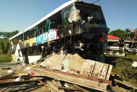 autobus-saobracajna-nesreca-bubanj-potok-beograd.jpg