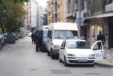 policija-kosovska-ulica.jpg