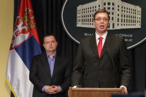 sednica-vlade-srbije-aleksandar-vucic-ivica-dacic.jpg