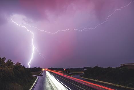 tornado-vetar-razaranje-nevreme-italija-nemacka.jpg