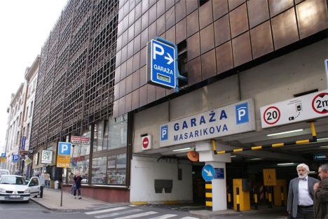 garaza-parking-masarikova.jpg