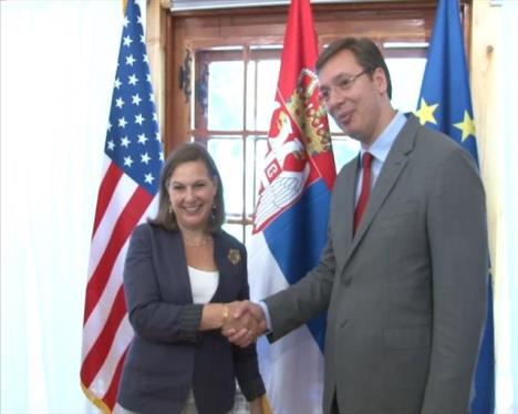 vucic-viktorija-nuland.jpg