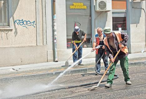 putari-toplotni-udar-vrucina-postavljanje-asfalta.jpg