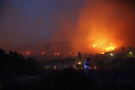 peljesac-pozar-23.07.2015.jpg