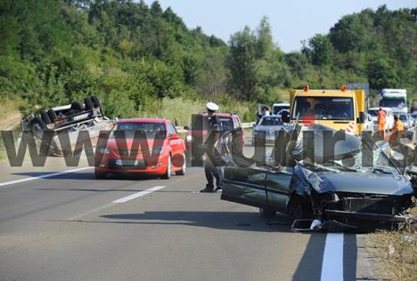 auto-put-nisbeograd-kod-begaljckog-brda.jpg