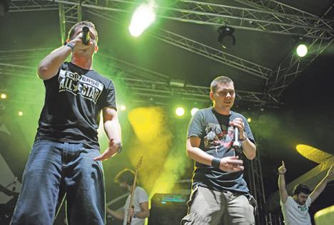 lovefest-vrnjacka-banja-ludnica-bazen-zurka-festival.jpg