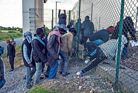 migranti-velika-britanija-lamans-tunel-lamans-lozinka.jpg