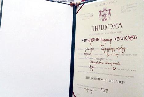 tomislav-nikolic-diploma.jpg