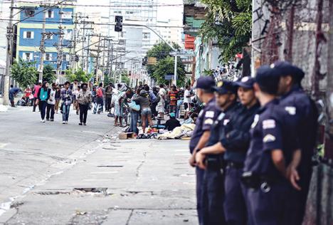 brazil-zlocini-talas-zlocina-policajci-poubijali.jpg