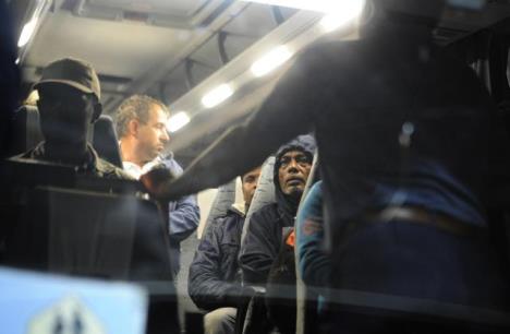 migranti-autobus.jpg