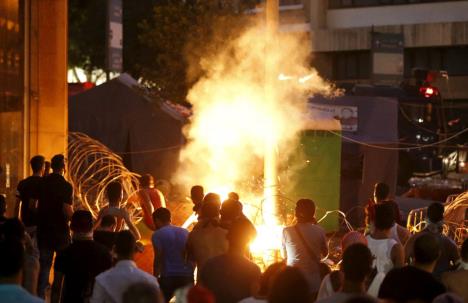 bejrut-protest-23.08.2015.jpg