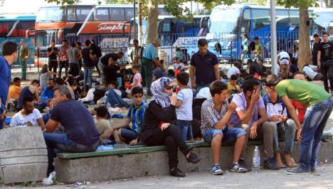 autobuska-stanica-beograd-migranti.jpg