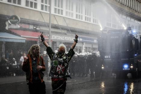 hamburg-demonstracije-podrska-policija-sukobi.jpg