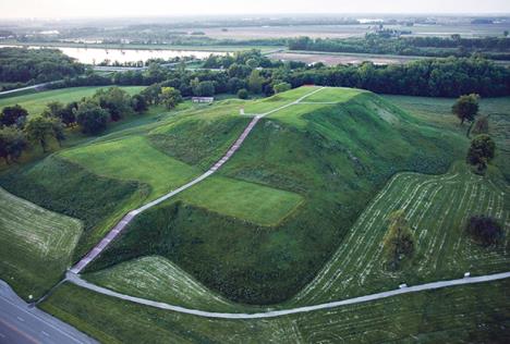 piramide-templari-vanzemaljci-indijanci-arheolozi.jpg