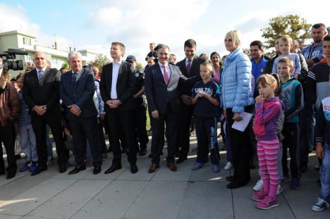 defile-policije-ub-nebojsa-stefanovic.jpg