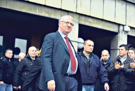 vojislav-seselj.jpg