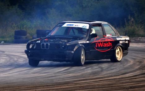 drift-finale-sampionata-2015-cacak.jpg