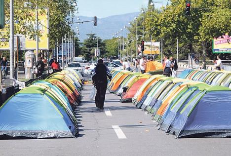 demokratski-front-protesti-crna-gora.jpg