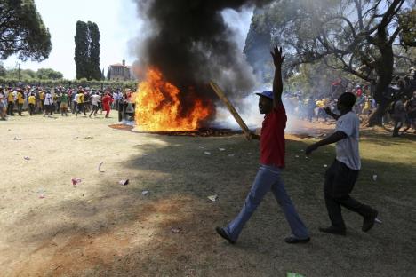 juzna-afrika-pretorija-demonstracije-studenti.jpg