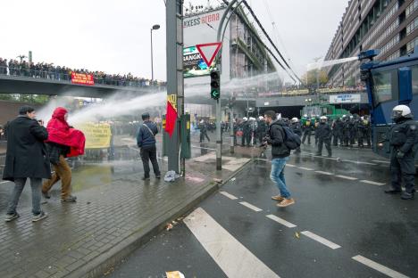 keln-desnicari-neredi-protesti.jpg