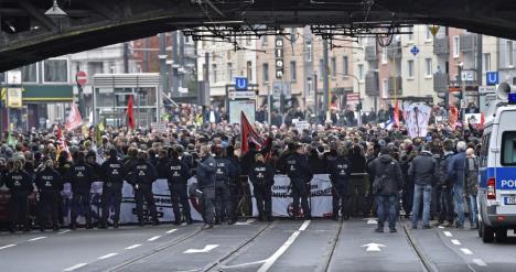 keln-desnicari-neredi-protesti.jpg