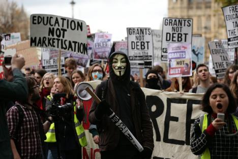 london-studenti-protesti.jpg
