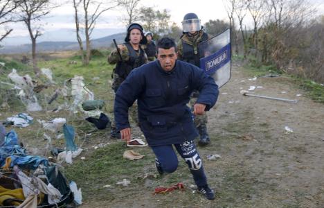 migranti-makedonija-tuca.jpg