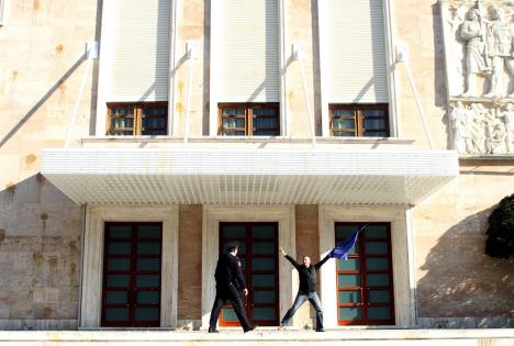 tirana-protesti-demonstracije.jpg