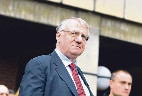 vojislav-seselj.jpg