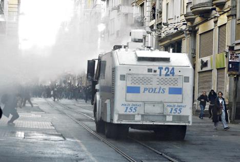 istanbul-neredi-protesti-kurdi-turska.jpg