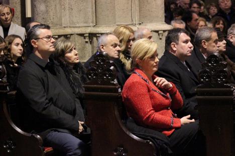 kolinda-suprug-bandic-polnocka-bozic-zagreb.jpg