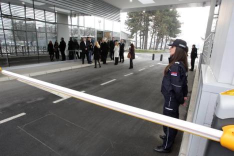 aleksandar-vucic-terminal-aerodrom.jpg