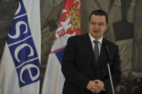 ivica-dacic-oebs-zahvalnice.jpg