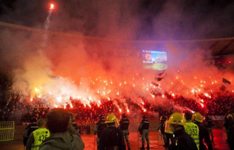 derbi-partizan-crvena-zvezda-navijaci.jpg