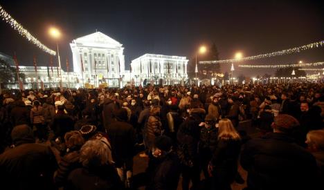 skoplje-dekoracija-za-novu-godinu-28.12.2015.jpg