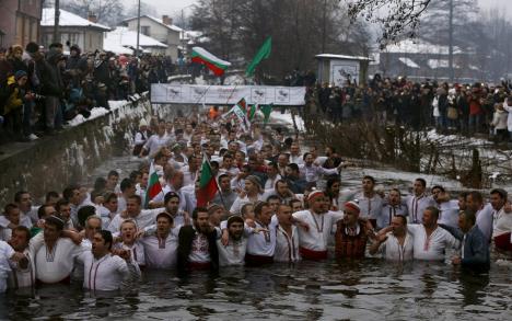 bogojavljenje-kalofer-bugarska.jpg